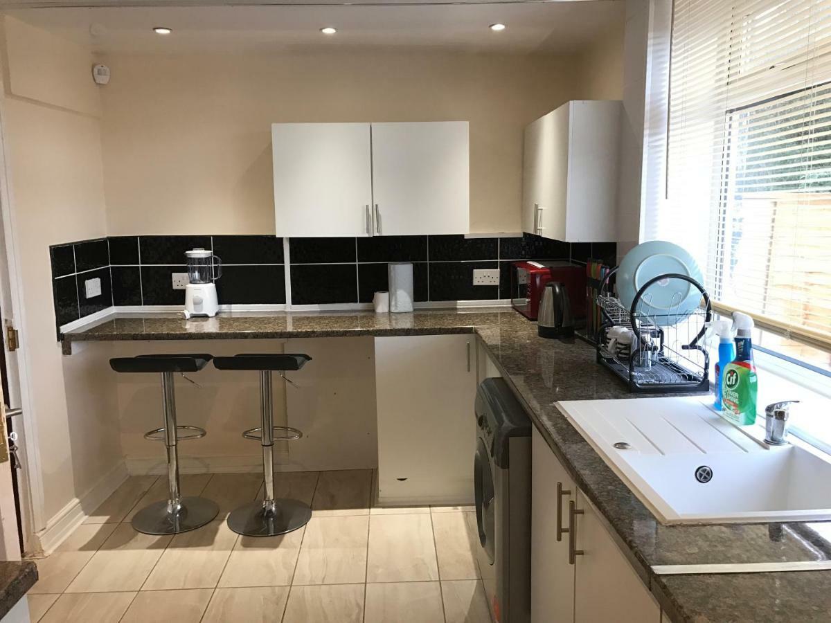 Rosewood Lodgings Special Offer For Student On Long Stay Manchester Zewnętrze zdjęcie