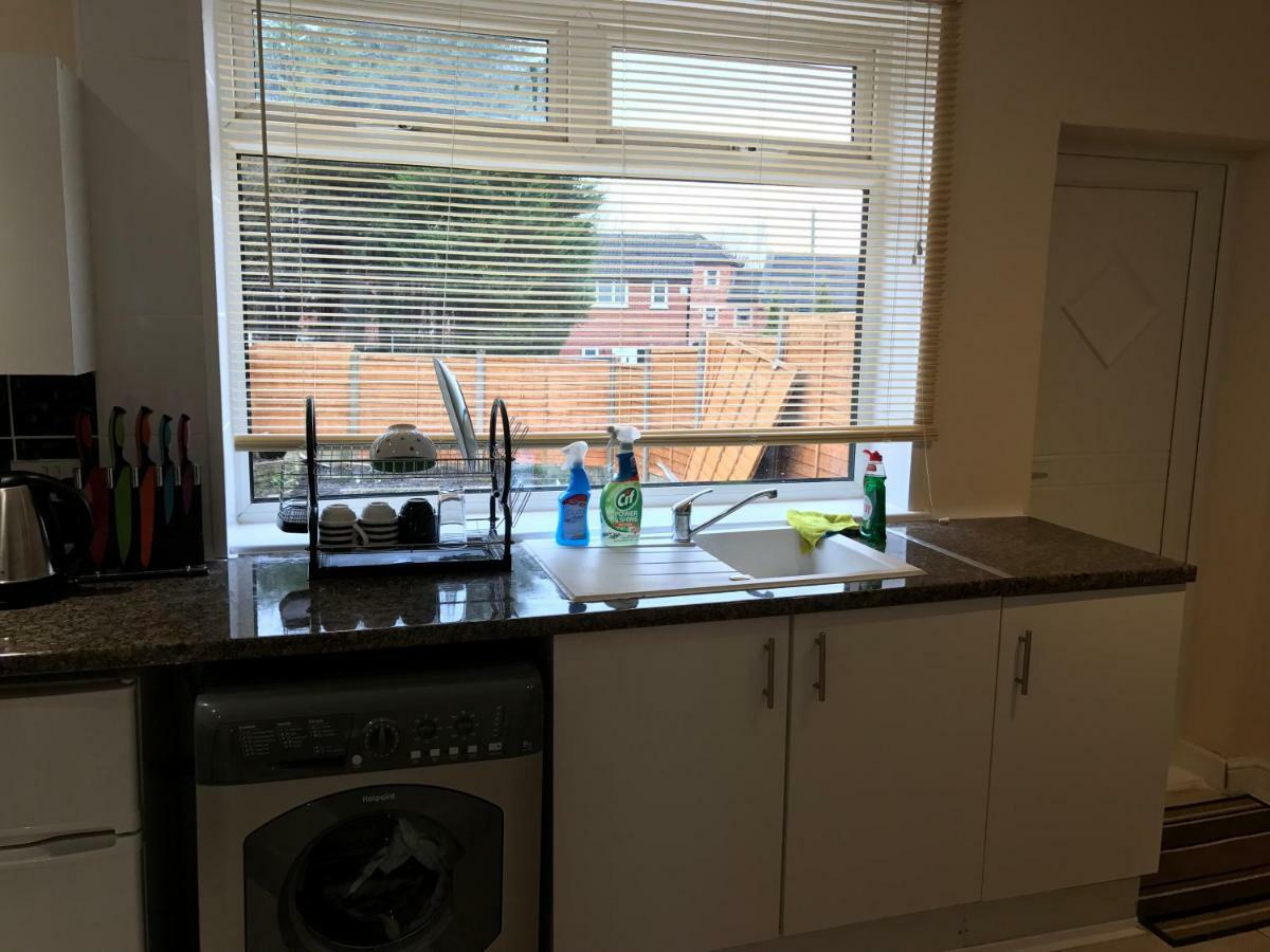 Rosewood Lodgings Special Offer For Student On Long Stay Manchester Zewnętrze zdjęcie