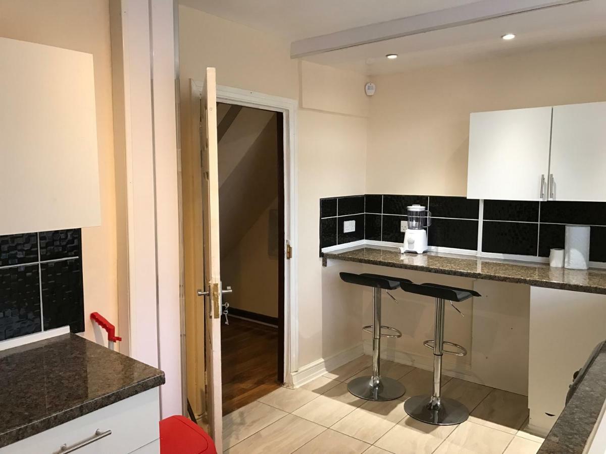 Rosewood Lodgings Special Offer For Student On Long Stay Manchester Zewnętrze zdjęcie